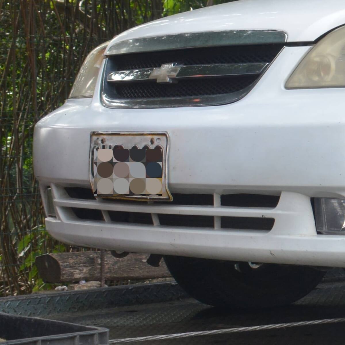 En Cartagena DATT advierte sanciones por vehículos con placas en mal estado