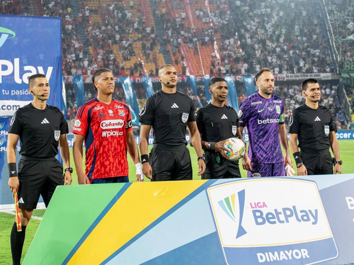 ¿Edwin Cardona y Brayan León debieron ser expulsados en el clásico paisa? Esto dicen los analistas