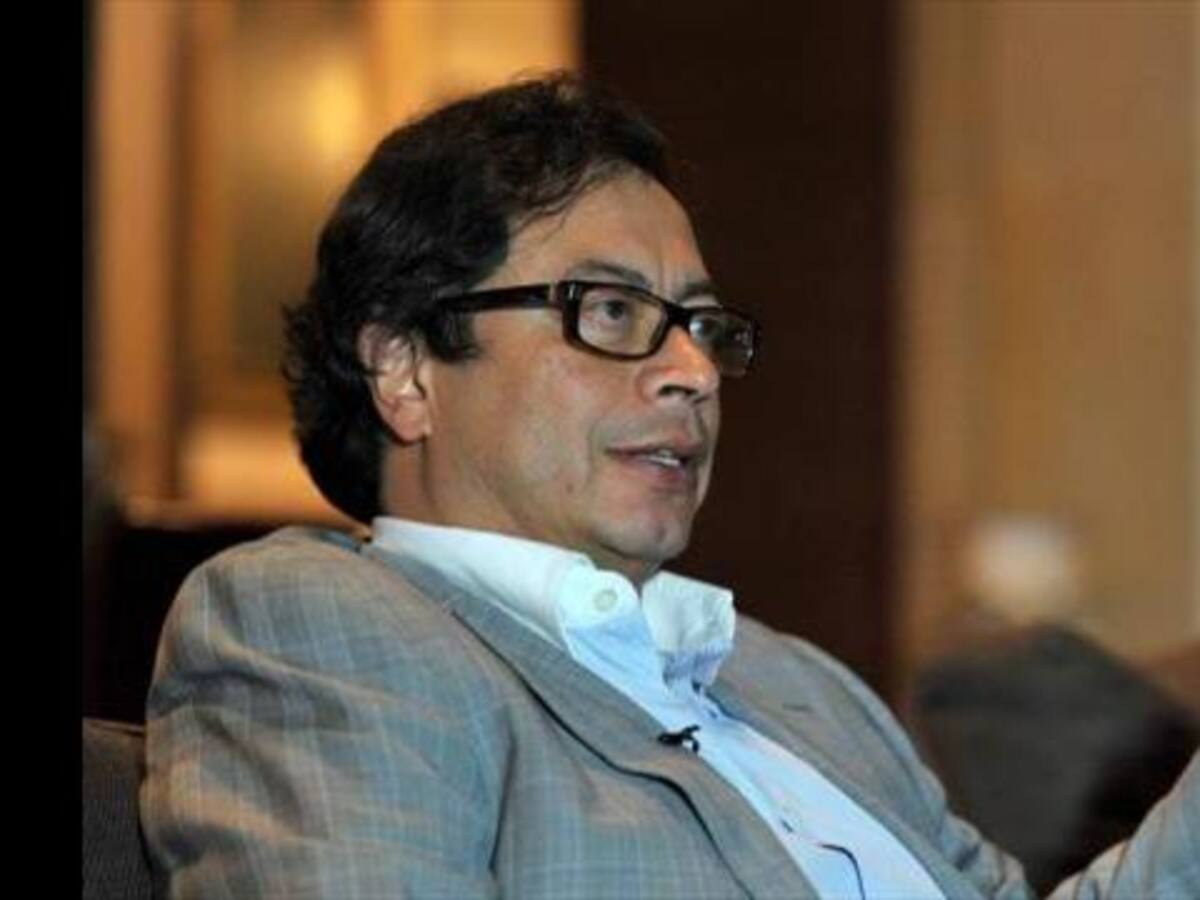 Alcalde Petro dice que nunca nombró a Gutierrez como gerente de TM