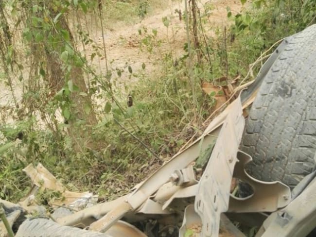 Ocho policías muertos en ataque a patrulla de restitución de tierras
