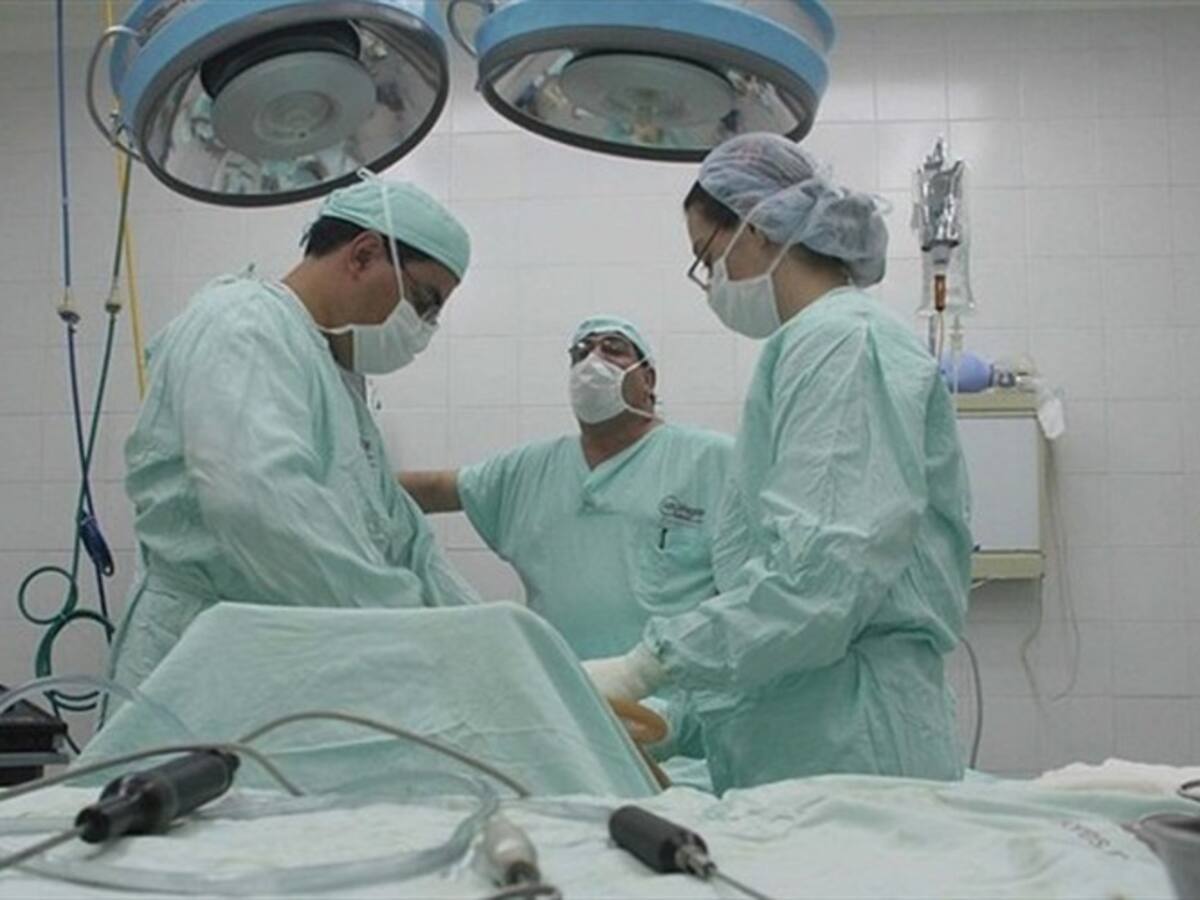 Extranjera denuncia por estafa al abogado Hollman Ibáñez Parra
