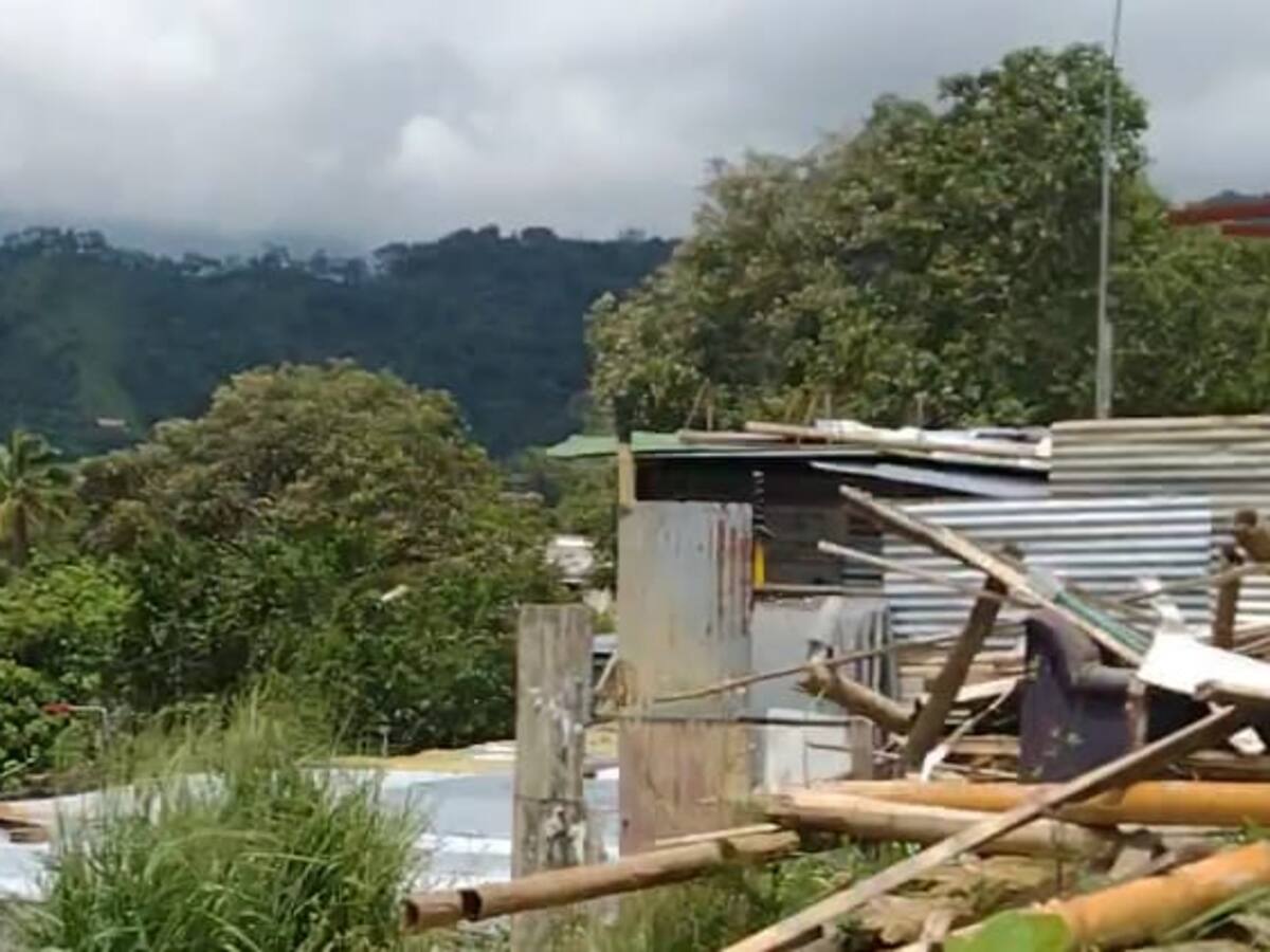 Posibles filtraciones en tanque de agua genera inquietud en el barrio Augusto E. Medina de Ibagué