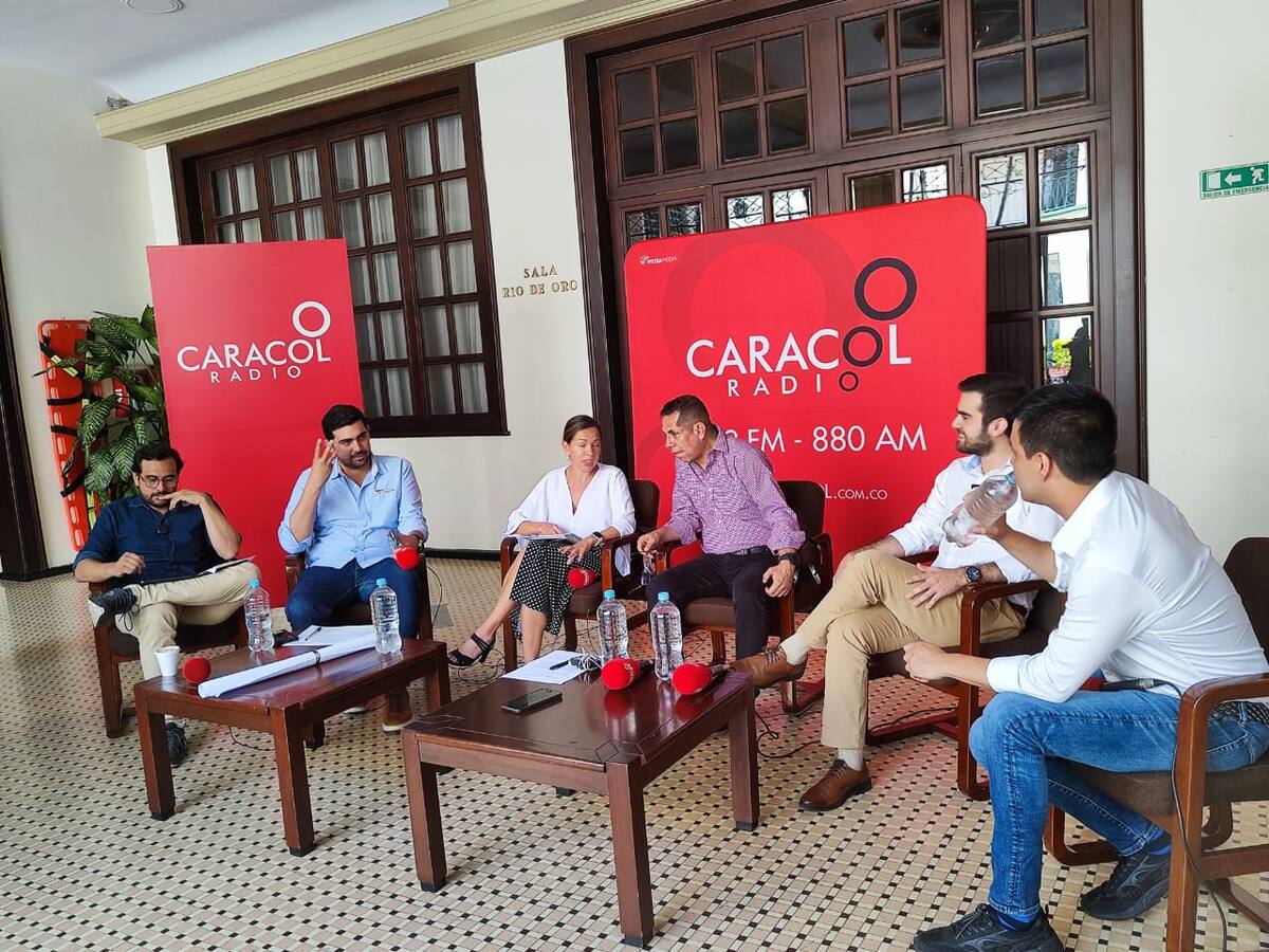 ¿Ferias hasta las 5 de la mañana? Candidatos a la Alcaldía de Bucaramanga responden