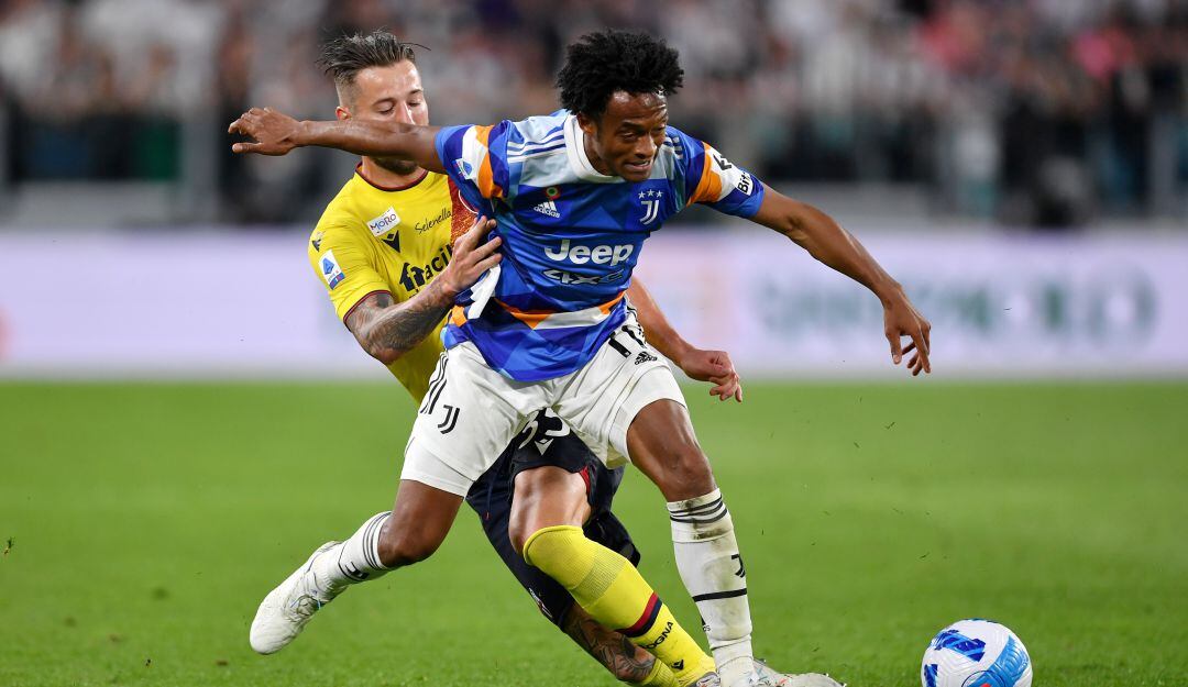 Juan Guillermo Cuadrado en el partido ante Bolonia por la Serie A