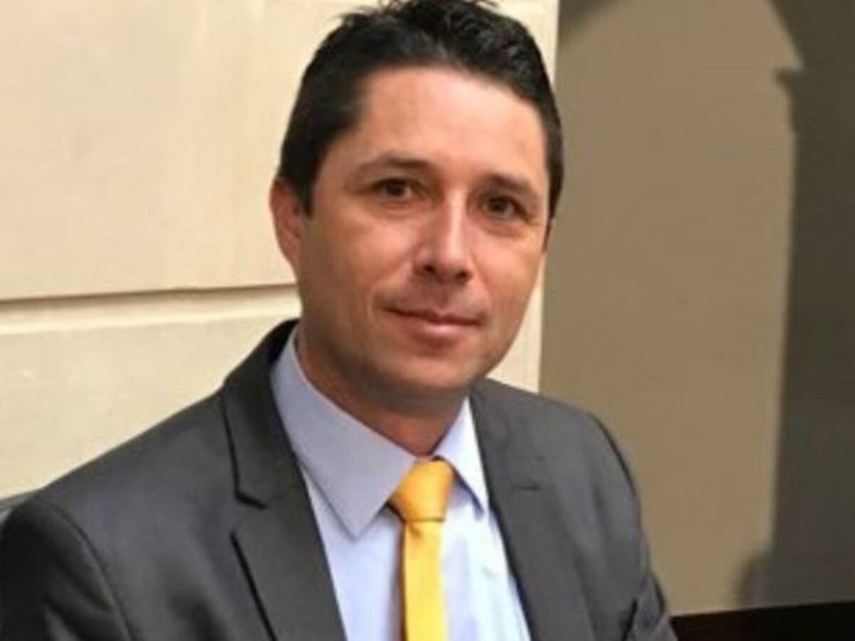 División al interior del Centro Democrático por ley de financiamiento