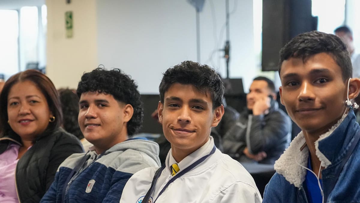 ¿Cómo lo hace? Contraloría forma a jóvenes para que ayuden a cuidar los recursos públicos