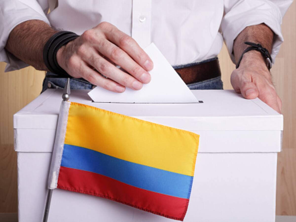 Tamal, lechona y billetes a cambio de votos