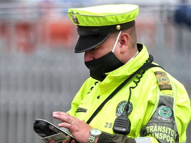 7.000 policías garantizarán reinicio del transporte terrestre