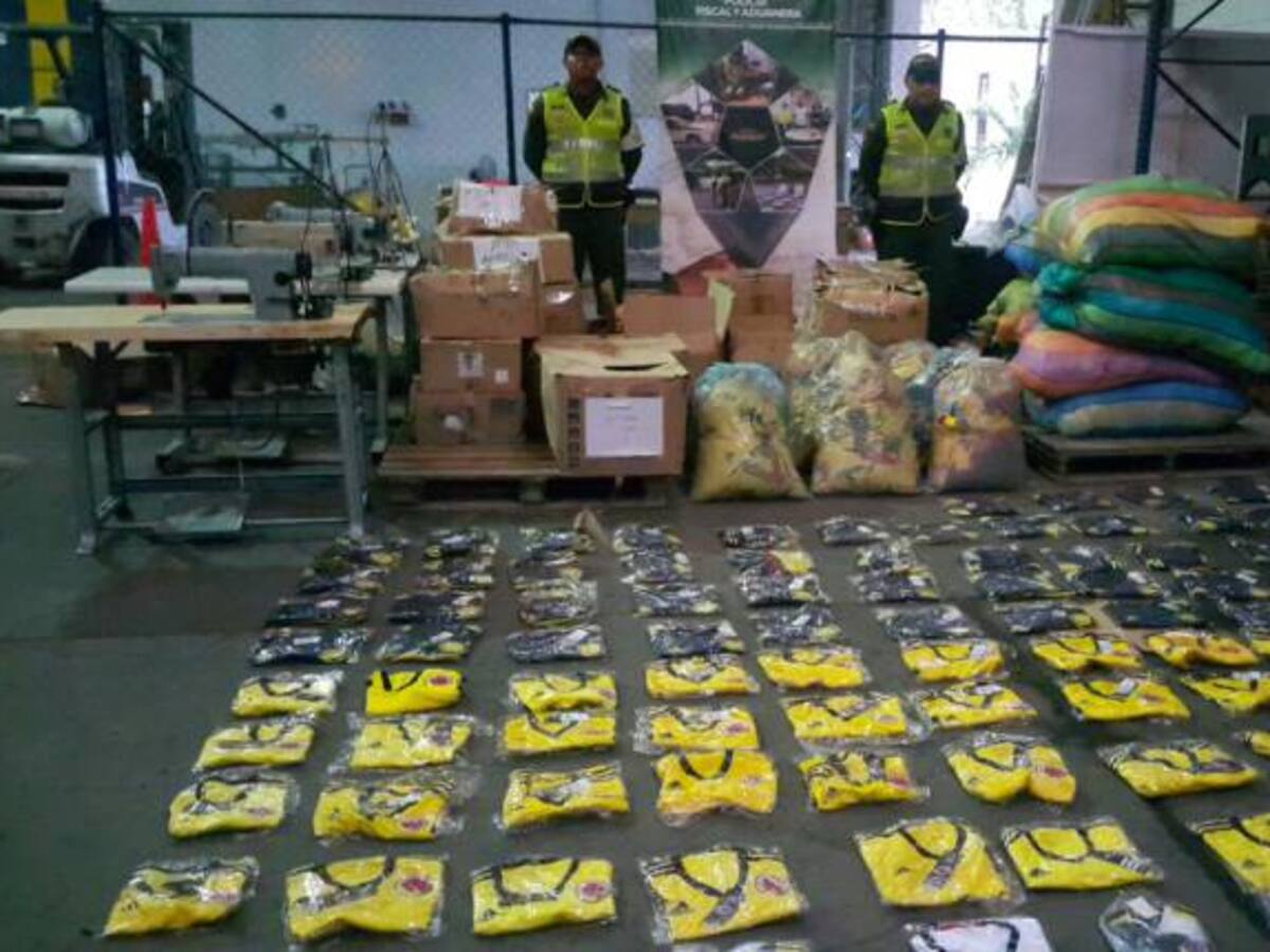 Duro golpe a contrabandistas de la camiseta de la selección Colombia