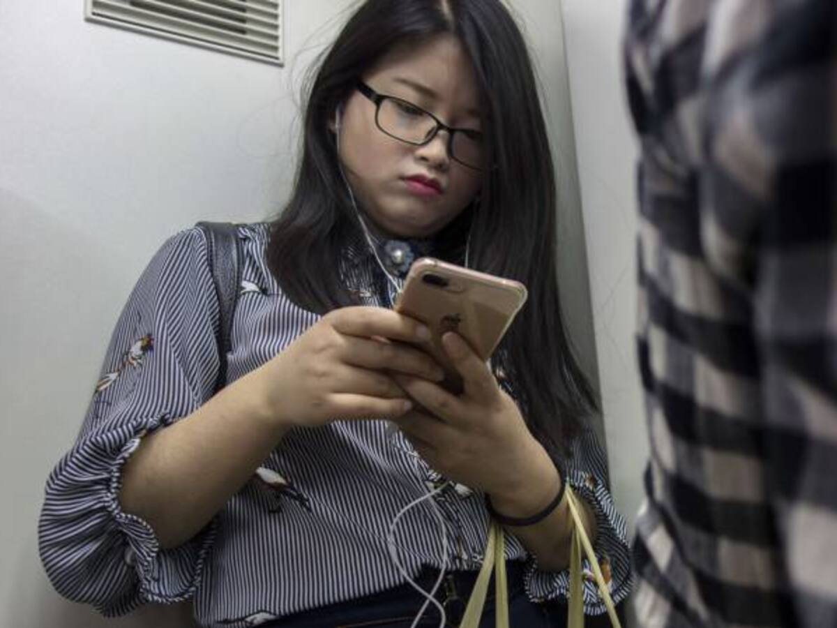 La razón por la que nunca debería ver porno desde su celular