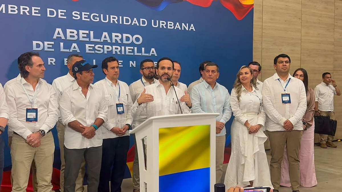 De la Espriella designa al general (r) Jesús Alejandro Barrera como nuevo director de la Policía