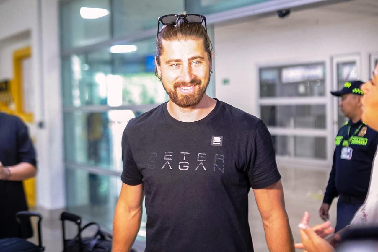 Llegó a Cartagena Peter Sagan para participar del Reto Movistar 2024