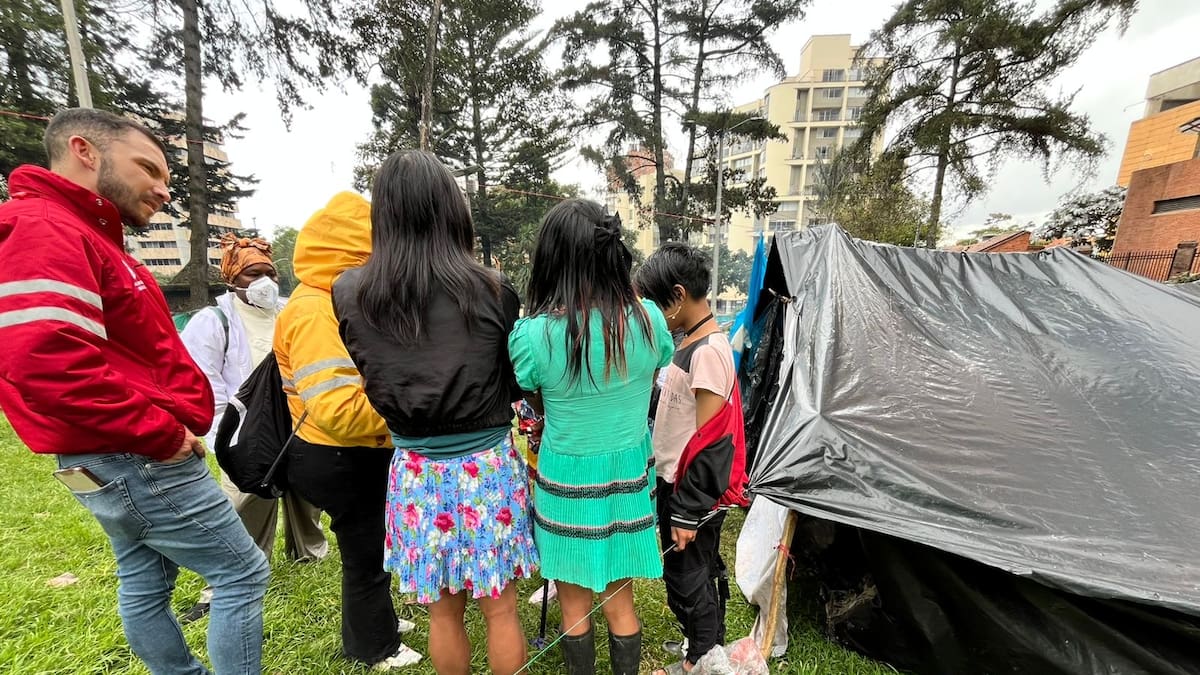 EN VIVO Comunidades emberá comienzan el retorno a sus territorios desde Bogotá: así es el operativo