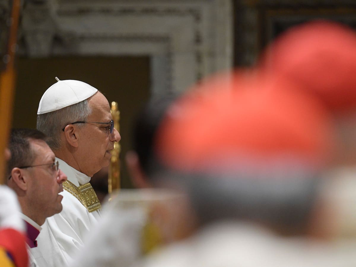 León XIV denuncia el declive de la fe en favor del “dinero” o el “poder”