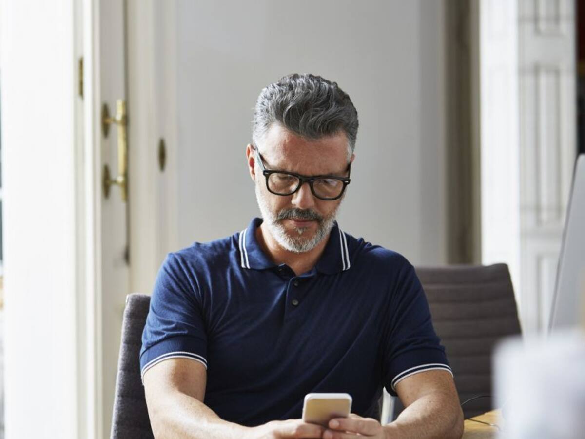 ¿Cómo puedo activar o desactivar la alarma de terremotos de Google?