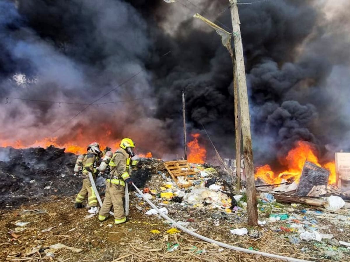 Medellín: en la primera semana de enero ya son cuatro incendios ocasionados por globos y pólvora