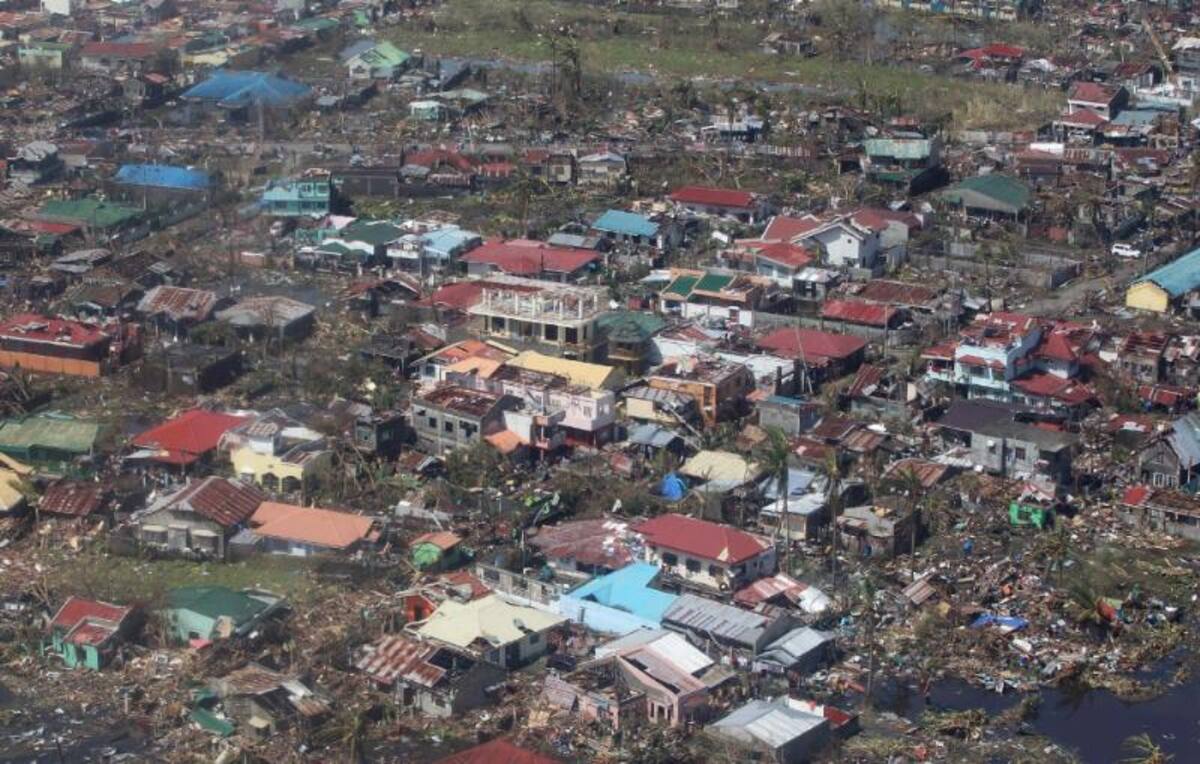 Aspectos de las zonas devastadas por el tifón que durante el fin de semana azotó a Filipinas, hecho que movió a la comunidad internacional a enviar ayuda a millones de afectados.