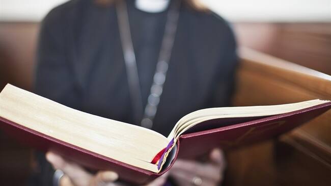 ¿Usted cree que es el momento de que haya mujeres sacerdote en la Iglesia Católica?. Foto: Getty Images