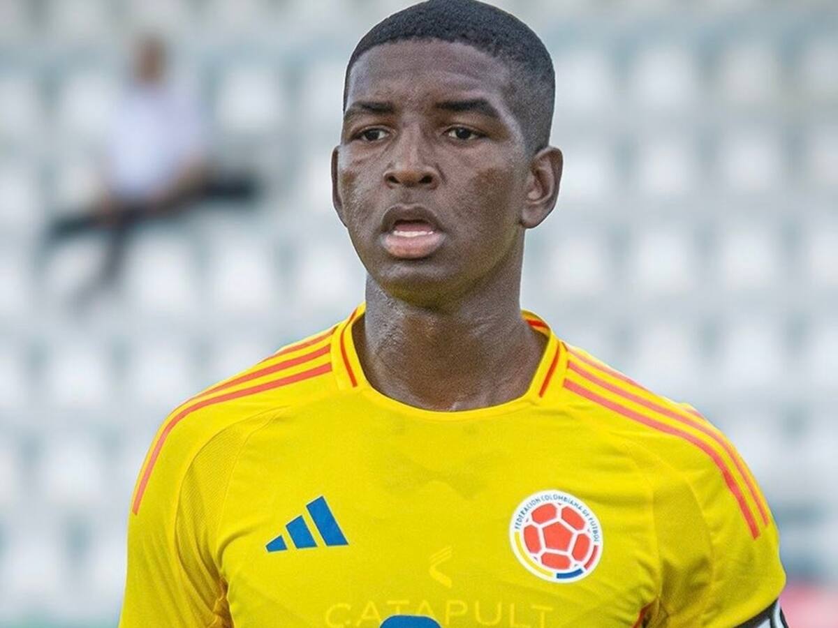 De Orsomarso a la Premier League: El equipo que busca a joven promesa colombiana