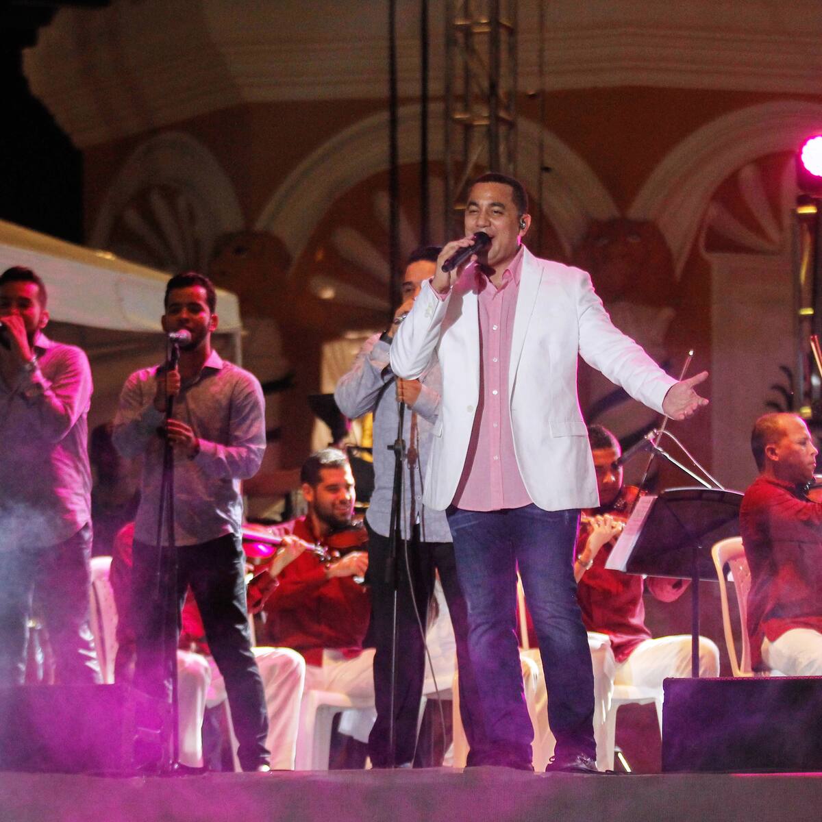 Pipe Peláez cantará en la Serenata a la Virgen de la Candelaria en Magangué