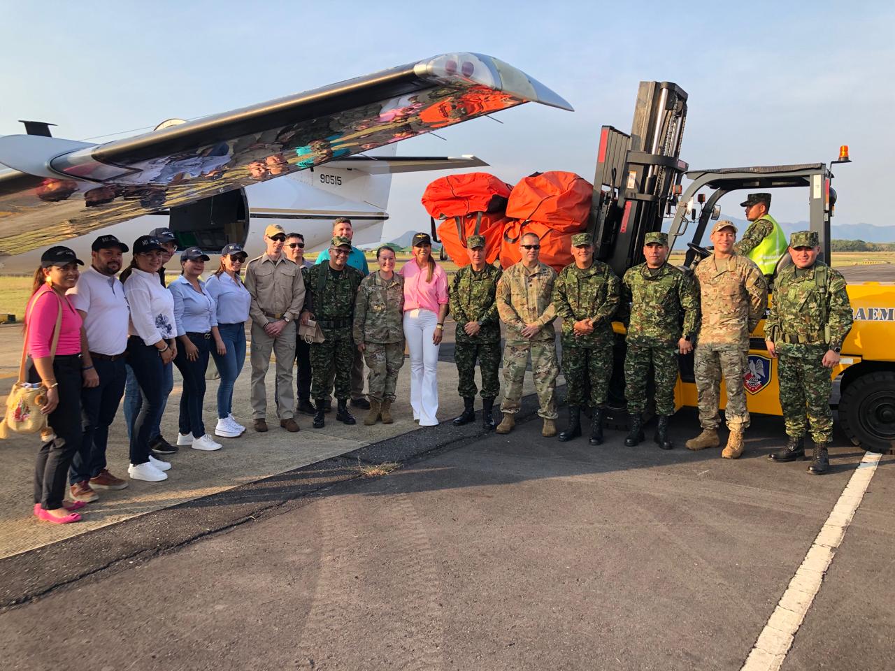 Brigada de Aviación en la base militar en Tolemaida