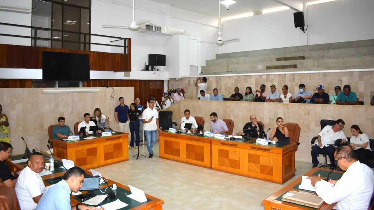 Asamblea de Córdoba aprueba presupuesto histórico de dos billones de pesos para el 2026