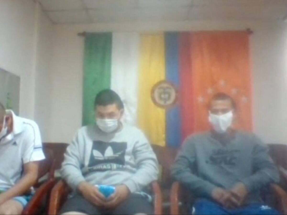 A la cárcel dos de los tres implicados en homicidio de policía en Armenia