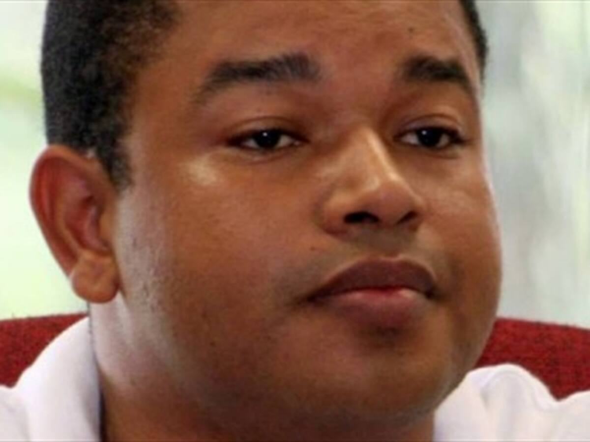 Liberales niegan aval para Yahir Acuña y anuncian cruzada en su contra