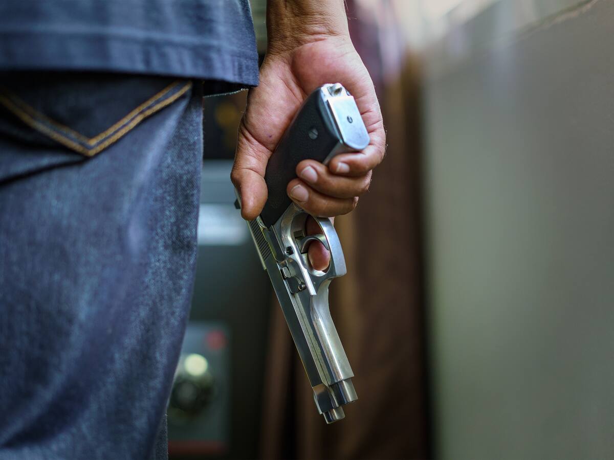 En Rionegro, una riña deja tres lesionados y un policía retirado capturado