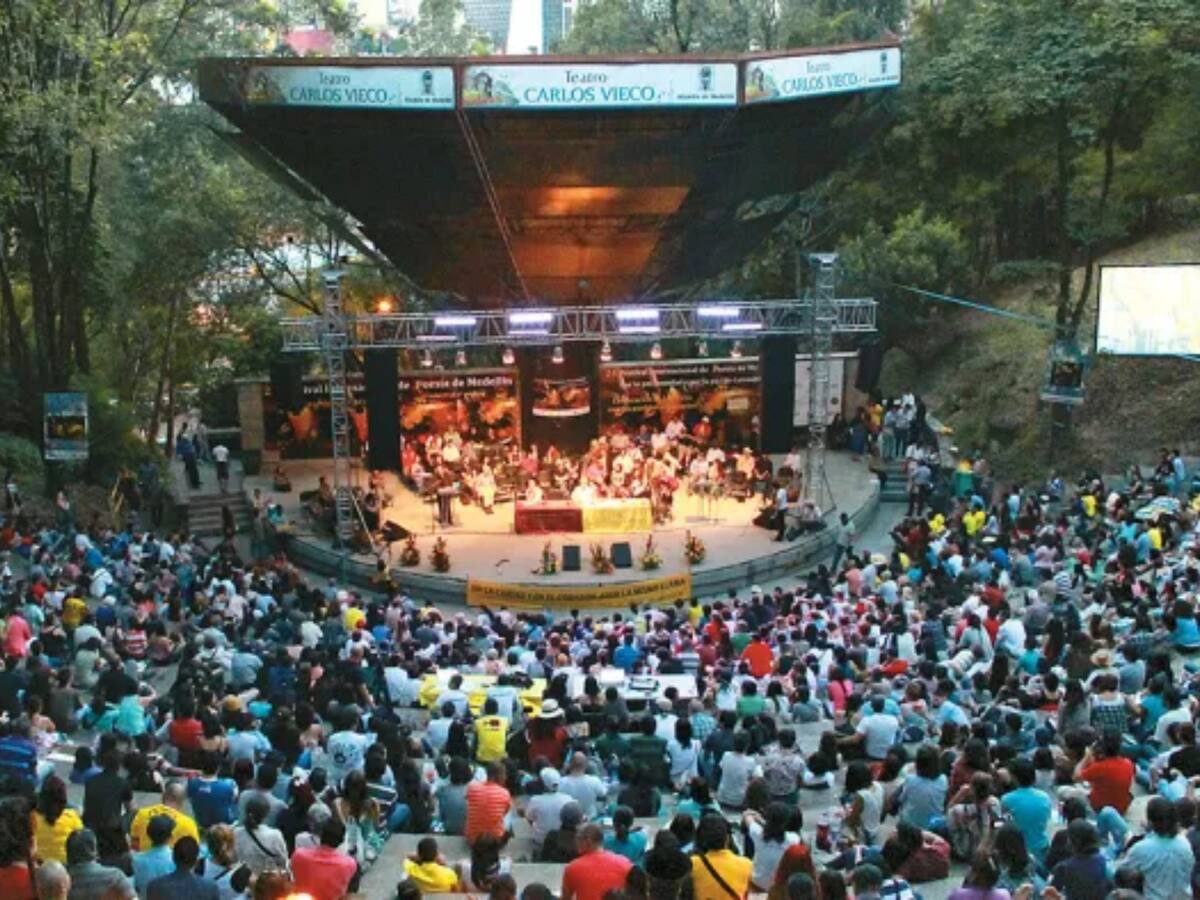 Director del Festival de Poesía de Medellín desmiente uso indebido del presupuesto público