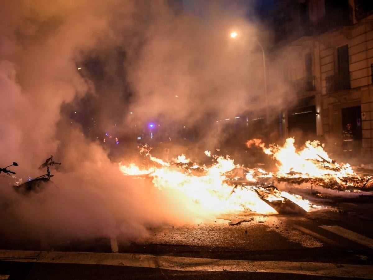Rapero Pablo Hasél fue detenido y España estalló en protestas