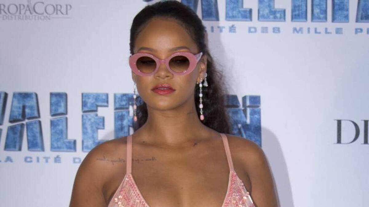 Rihanna anima a sus fans a seguir su ejemplo y comer 'de todo'