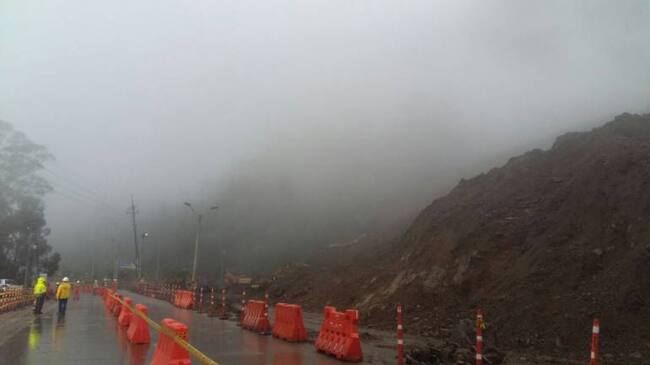 Sitio del derrumbe en la vía Medellín-Bogotá