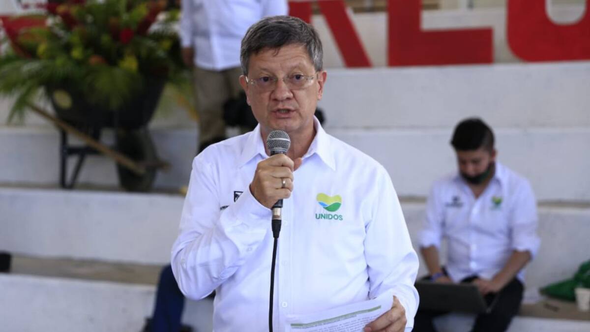 "Mañana estaríamos decretando alerta roja hospitalaria": Gob. de Antioquia