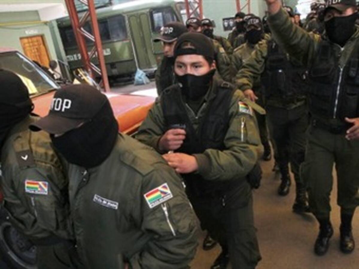 Bolivia captura por narcotráfico a supuestos desertores de la Farc
