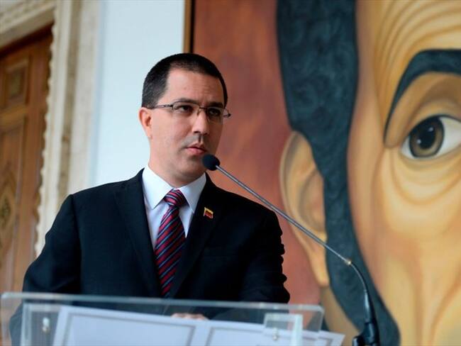 En Colombia el tema venezolano ya es una obsesión compulsiva: Jorge Arreaza