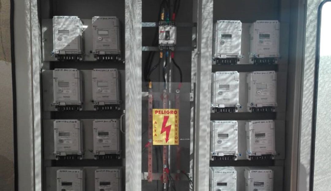 Esta actualización contempla la adecuación de gabinetes, reemplazo de acometidas e instalación de modernos equipos de medida