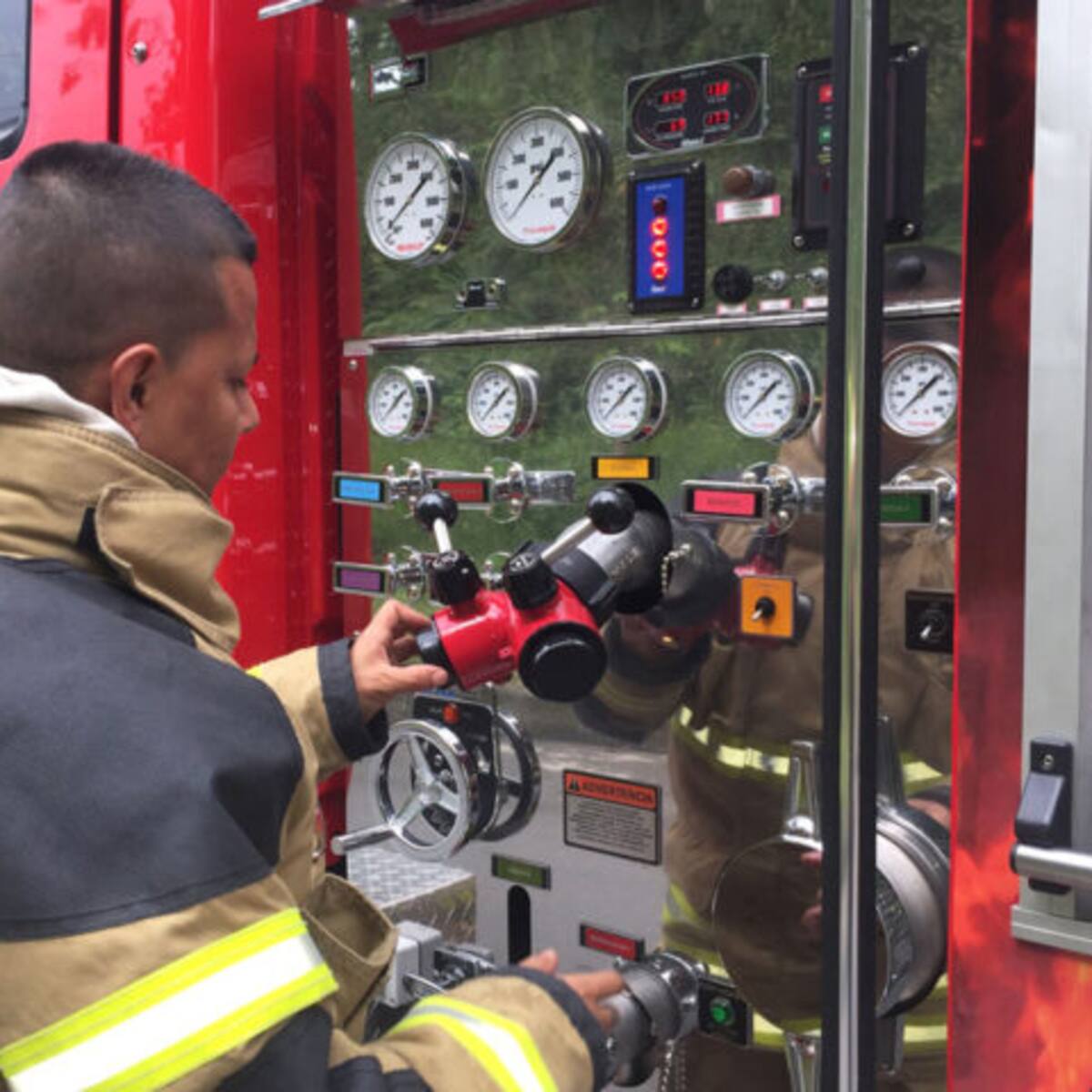 Controlan incendio en una bodega de colchones en Malambo