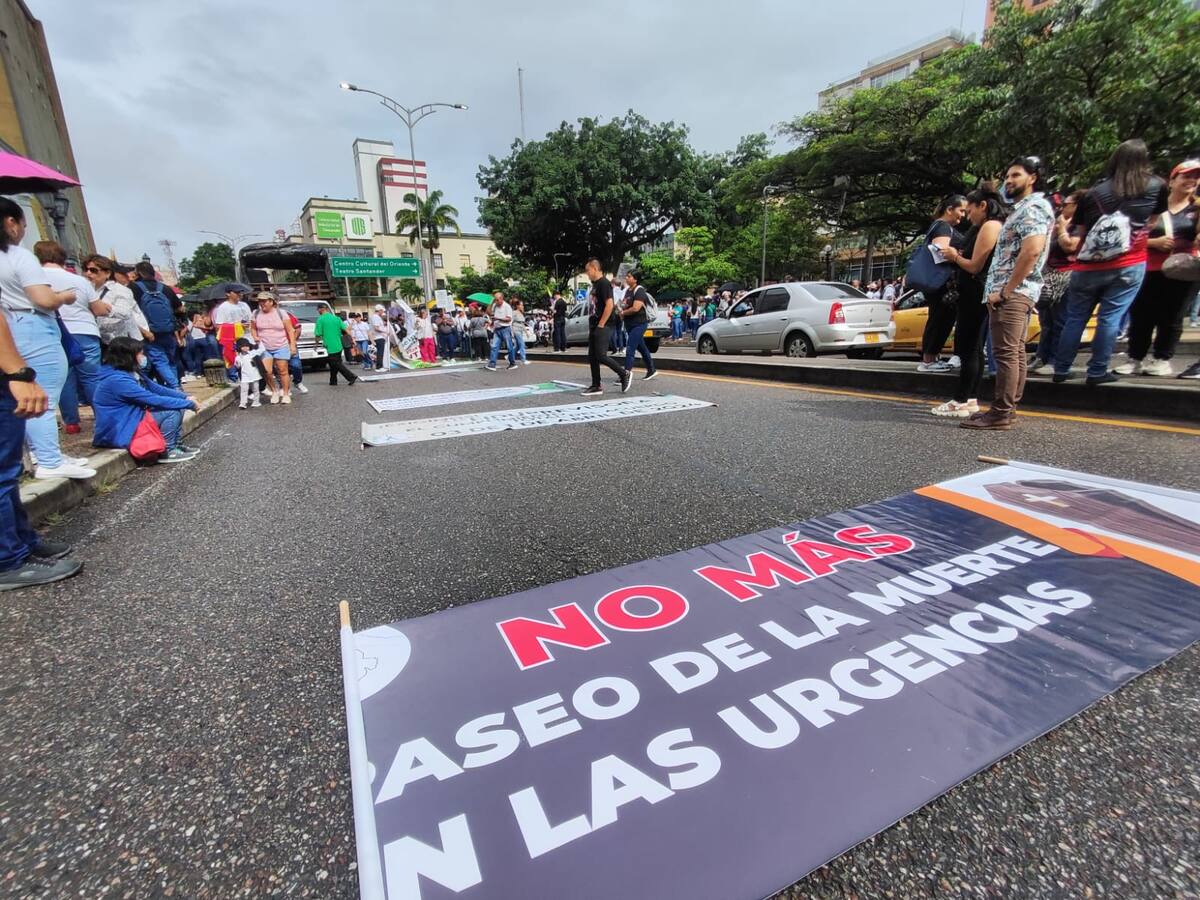 Maestros salen a marchar hoy en Bucaramanga