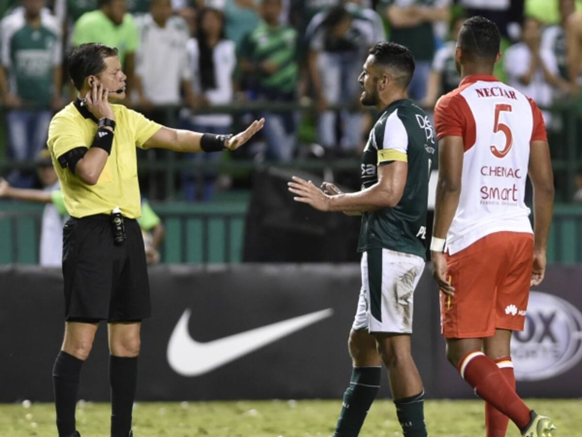 El VAR fue bien utilizado, se aplicó justicia: José Borda