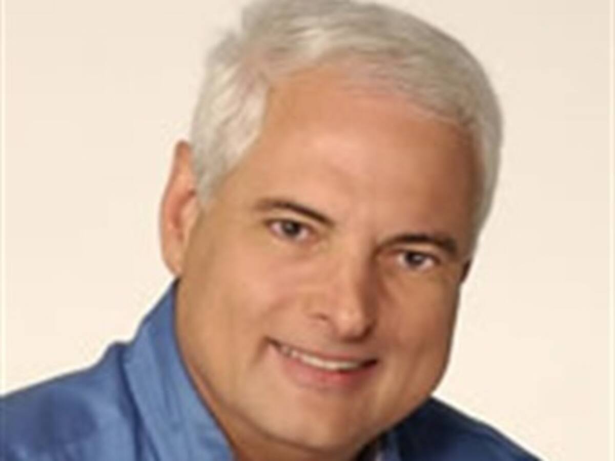 Martinelli pide a vicepresidente Varela que no sea 'víctima' por destitución