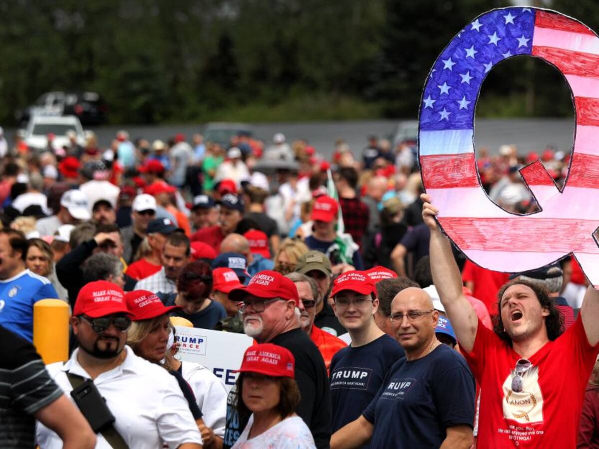 QAnon: el grupo conspirativo pro Trump