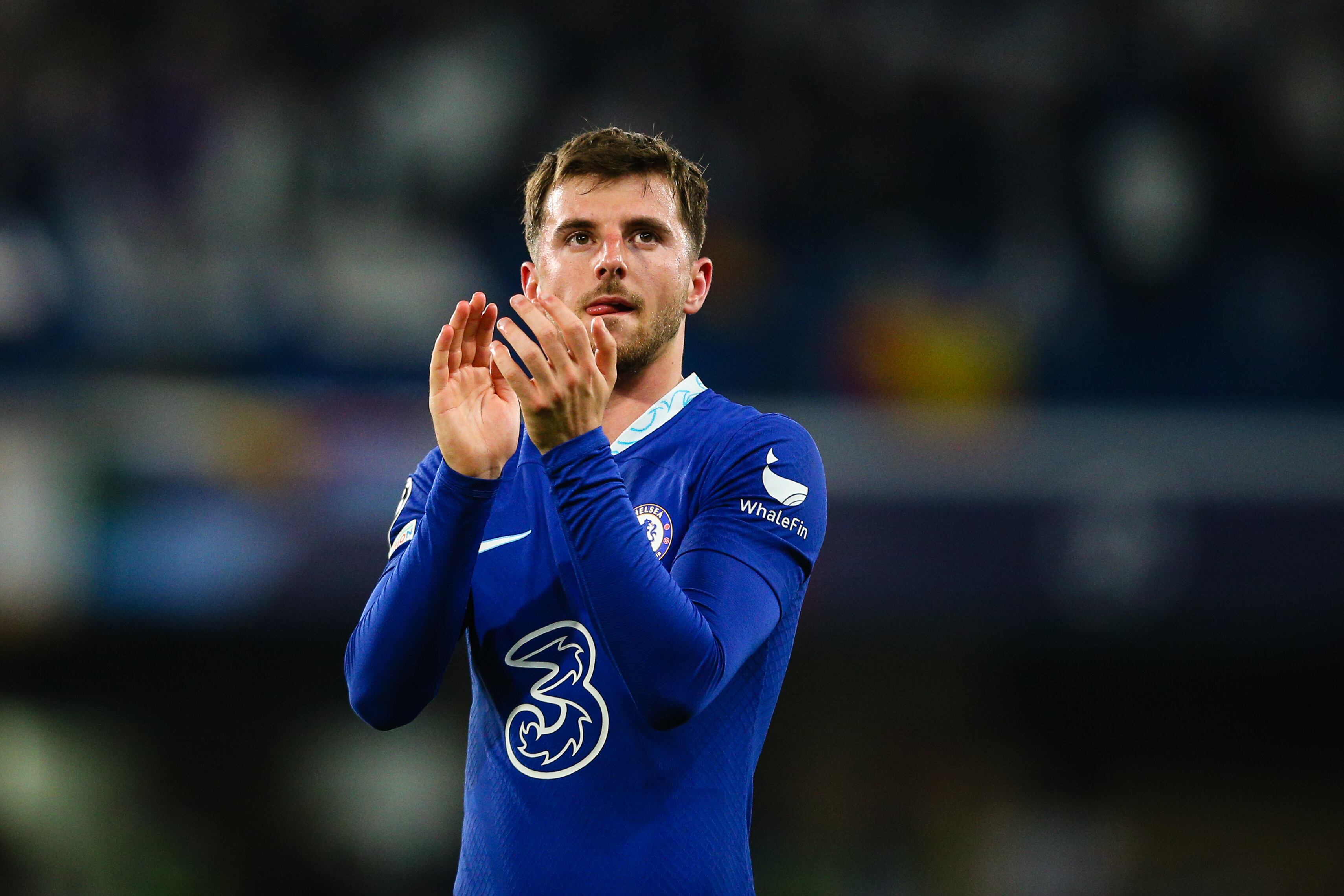 LONDON, ENGLAND - APRIL 18: Mason Mount of Chelsea applauds the fans after the UEFA Champions League quarterfinal second leg match between Chelsea FC and Real Madrid at Stamford Bridge on April 18, 2023 in London, United Kingdom. (Photo by Craig Mercer/MB Media/Getty Images)