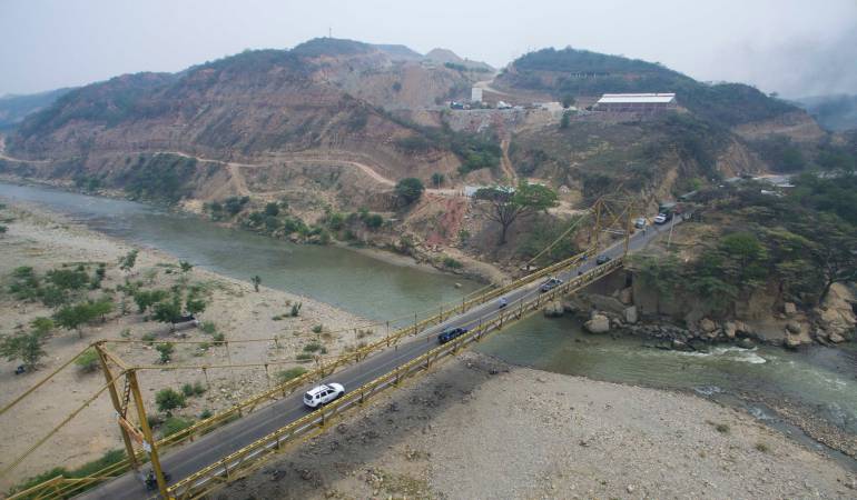 Puente Mariano Ospina Pérez.