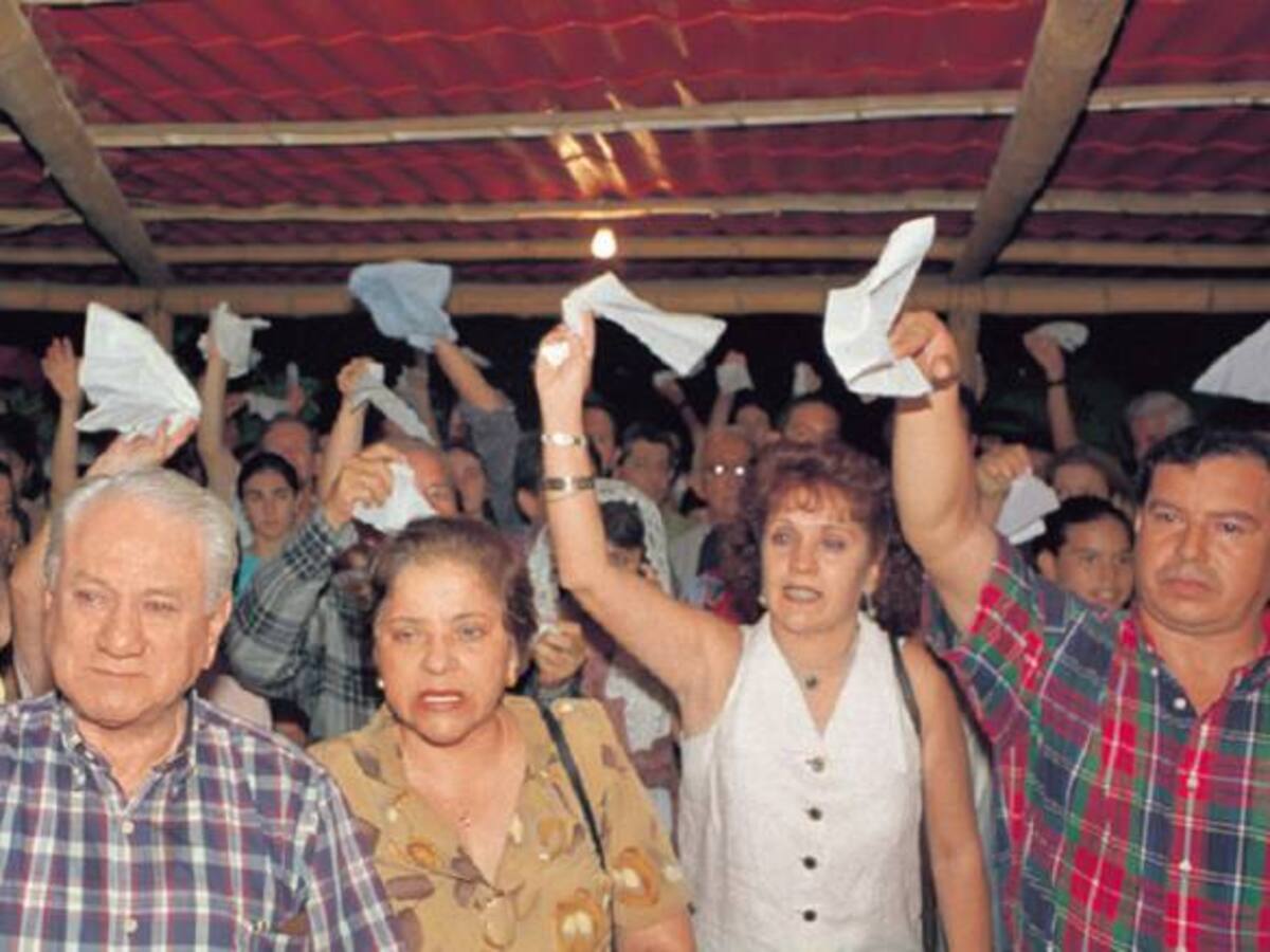 Víctimas del ELN en el Valle incrédulos con los diálogos del Gobierno