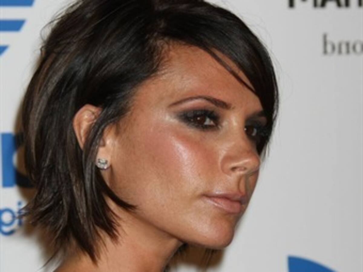 Victoria Beckham con 38 años y sigue haciendo deberes