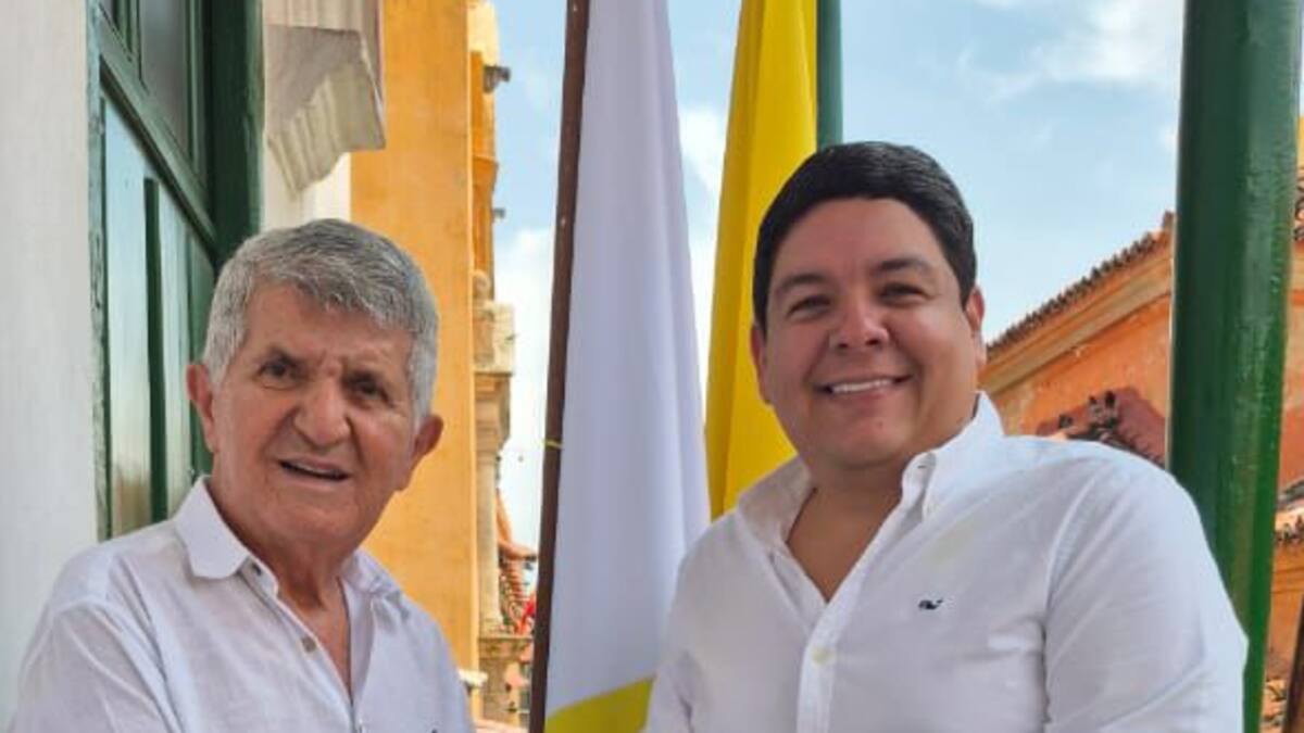 Cemento País rinde homenaje a Sociedad de Ingenieros y Arquitectos de Bolívar