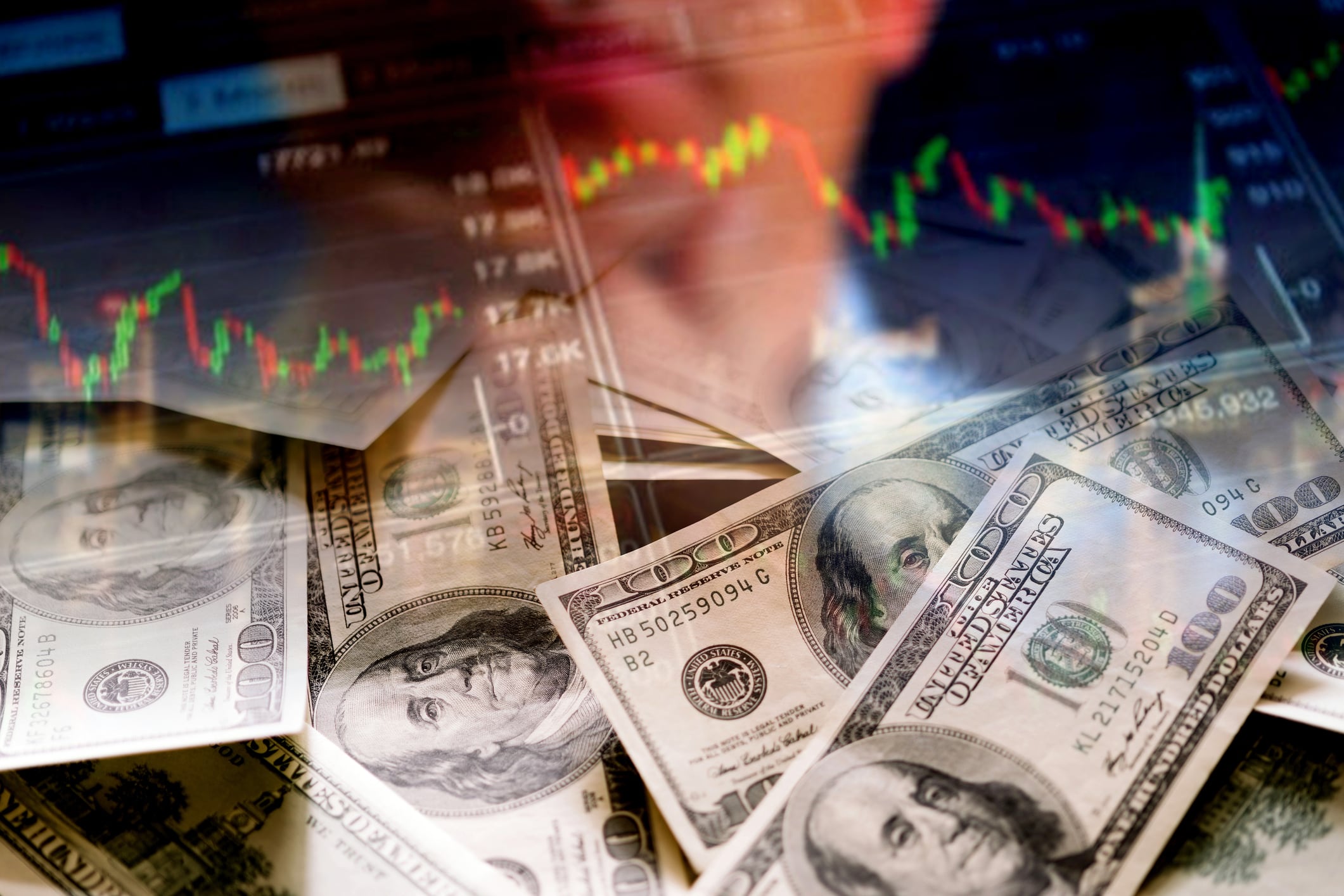 ¿Por qué bajó el dólar al inicio de 2025? Expertos analizan y hacen predicciones para resto del año / cortesía Getty