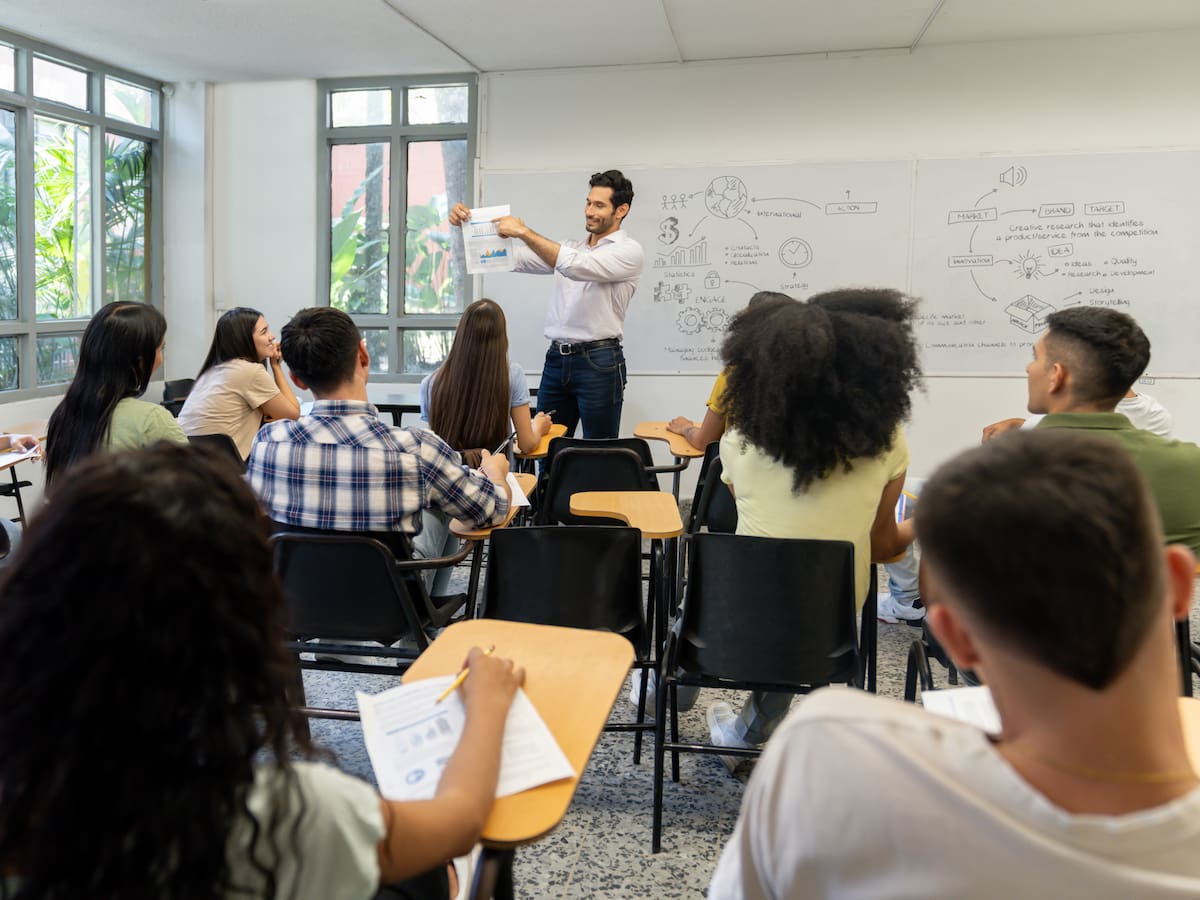 Colegio público de Envigado entre los mejores del mundo 2024, según ranking internacional