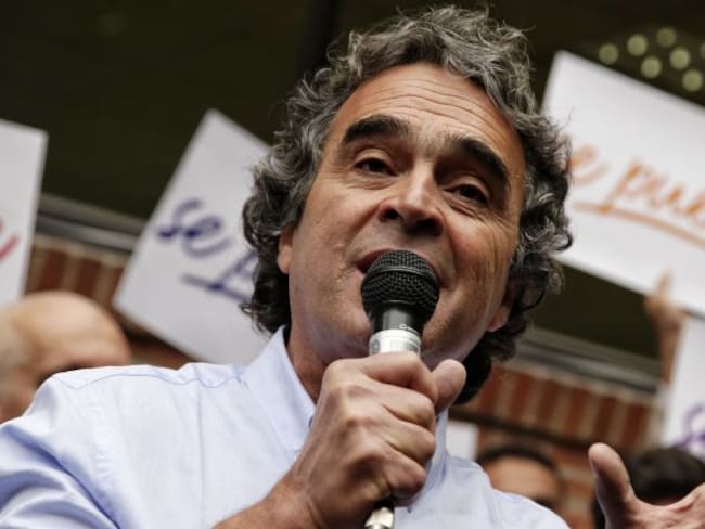 El candidato presidencial Sergio Fajardo presentó su propuesta ambiental